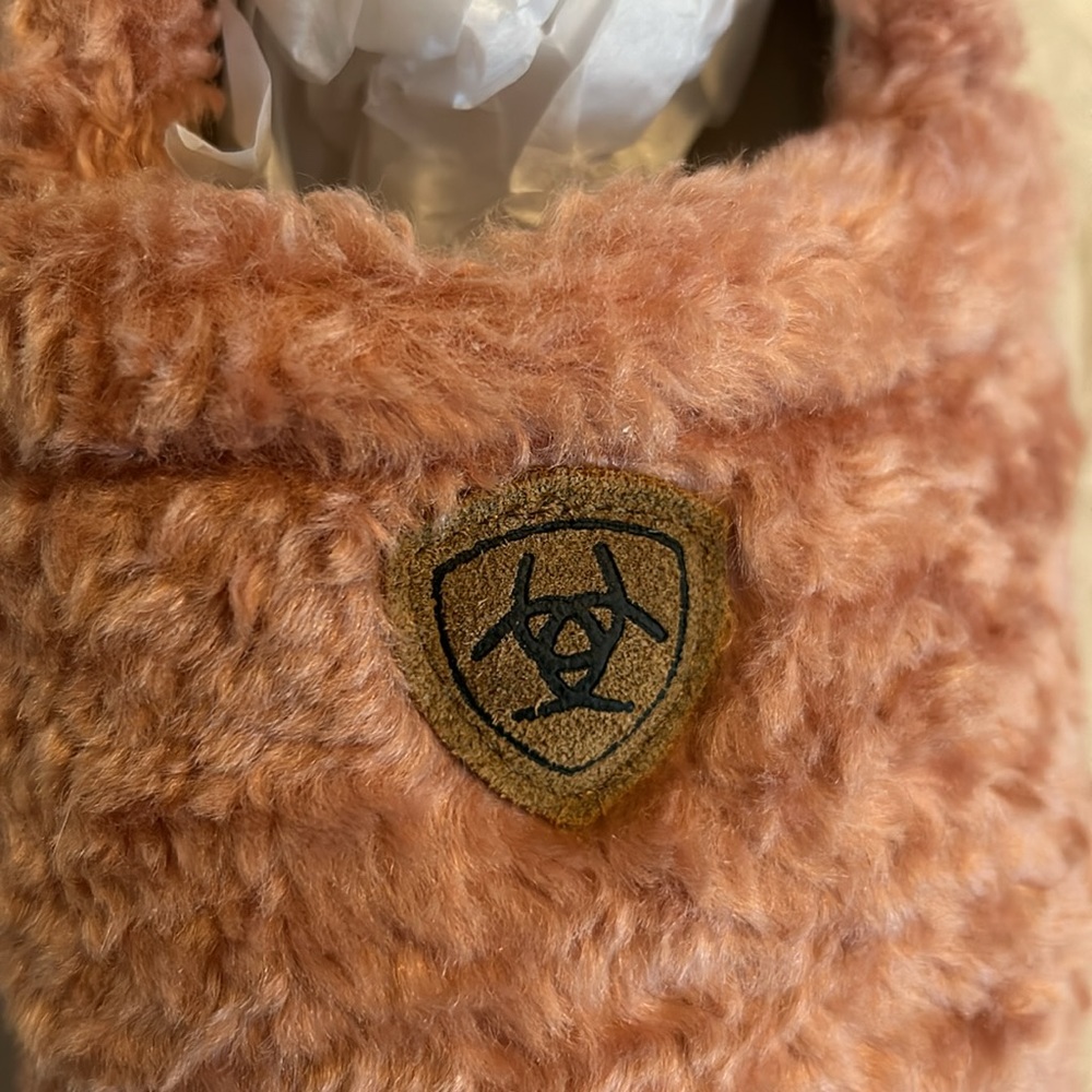 Ariat slippers - Picture 2 of 7